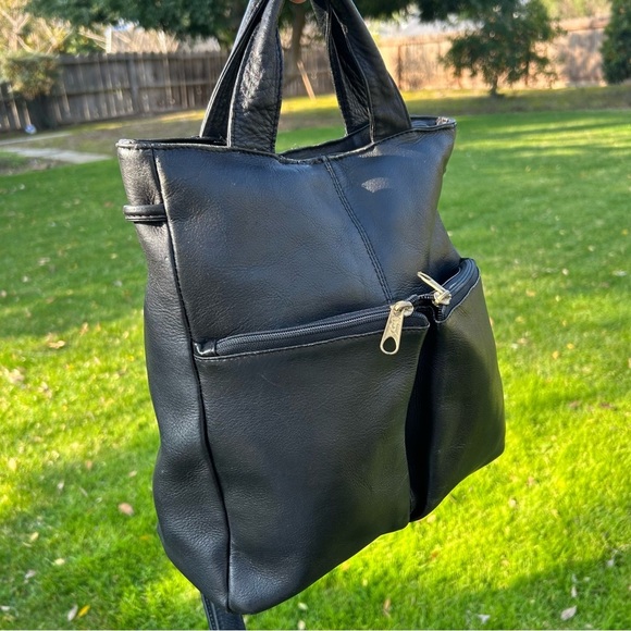 Vintage Hobo International 3-in-1 Black Leather Handbag/Shoulder/Backpack main image 6
